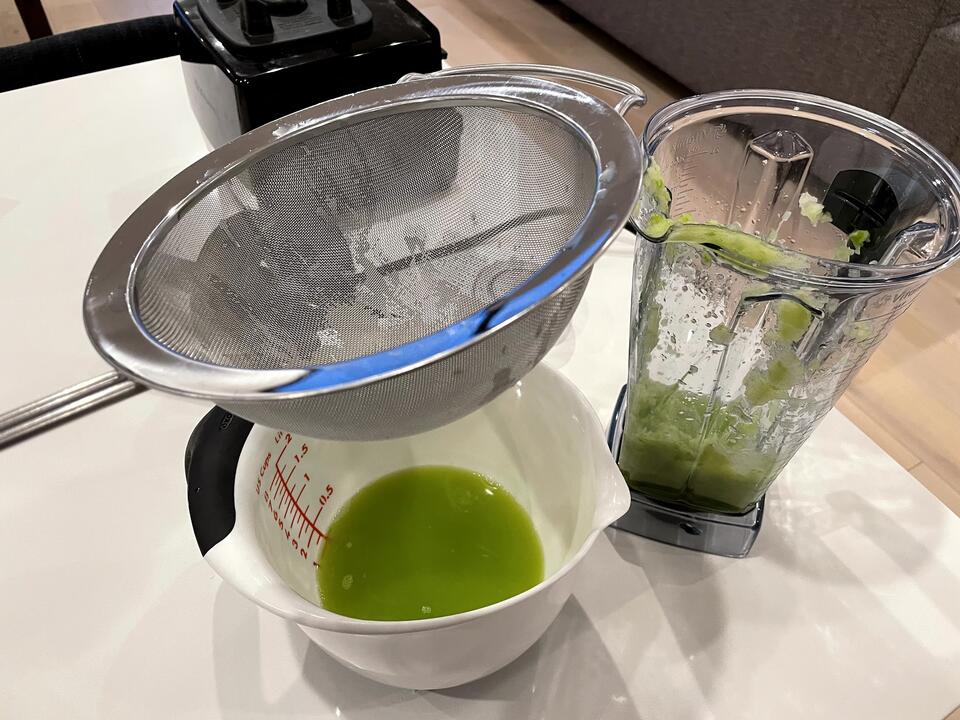 A blender, a fine-mesh strainer, and some Granny Smith acidulated apple juice